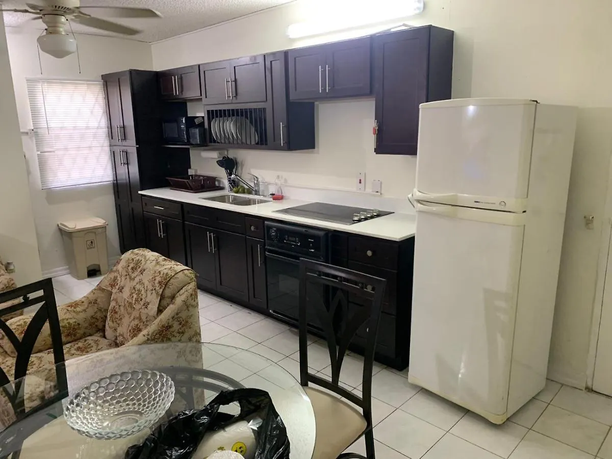 Apartamento Finest Accommodation Apt # 424 Marley Manor Block 4 6 Marley Rd Kgn 6 Kingston